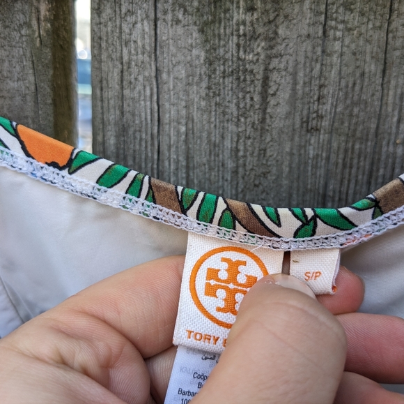 Tory Burch one piece tropical swimsuit with cups - Picture 6 of 6